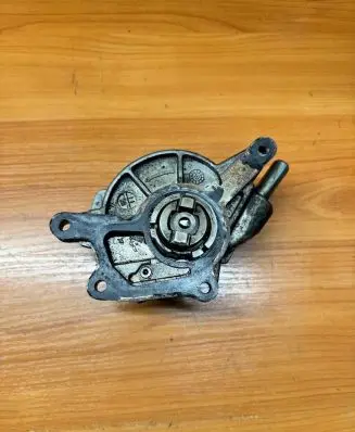 Mercedes-Benz E W212 Vacuum pump A6422300165 8734 100710