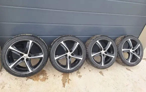 Audi A4 S4 B8 8K R18 alloy rim