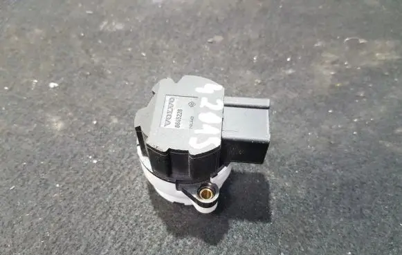 Volvo S80 Ignition lock contact 