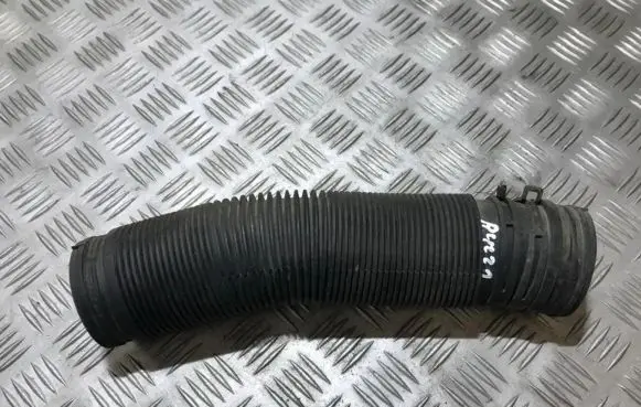 Skoda Octavia Mk1 (1U) Air intake hose/pipe