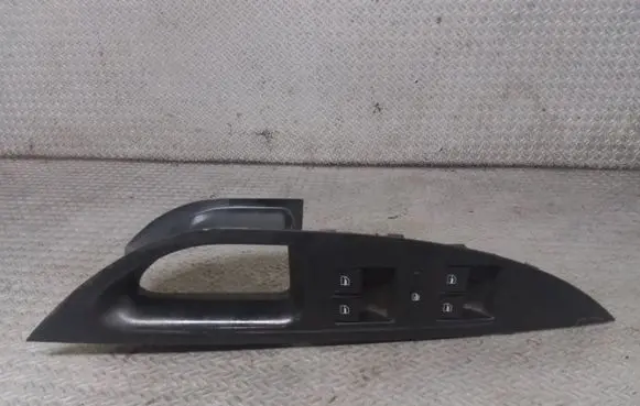 Seat Altea XL Electric window control switch 1K49598576