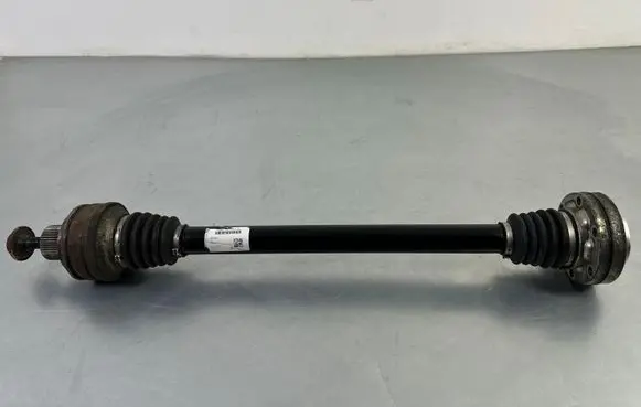 Volkswagen Touareg III Rear driveshaft 4M0501201D