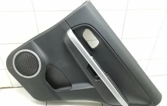 Suzuki Grand Vitara II Rear door card panel trim 8373265j0 8373365j