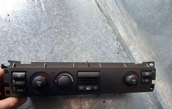 BMW 7 E65 E66 Climate control unit 64116922447 900251220015