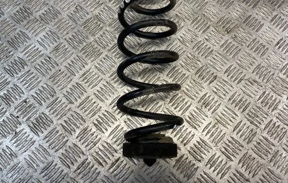 Audi A4 S4 B8 8K Rear coil spring