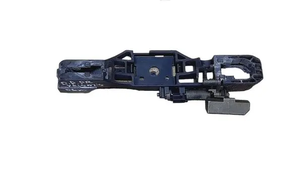 Renault Vel Satis Front door exterior handle/bracket 8200008431