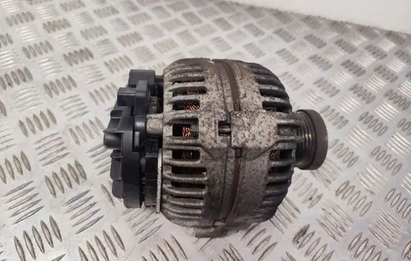 Volvo V70 Generator/alternator 30667787