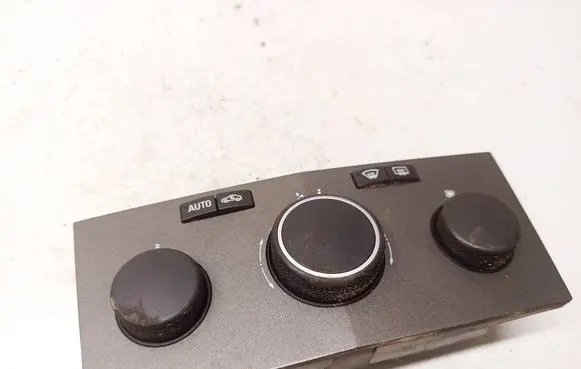 Opel Astra H Climate control unit 13122963