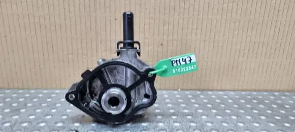 Mercedes-Benz Vito Viano W639 Vacuum pump A6512300565