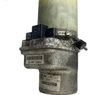 Skoda Fabia Mk2 (5J) Power steering pump 6R0423156B
