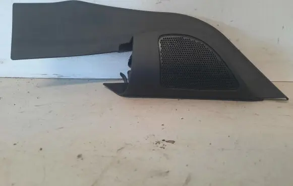 Ford Focus C-MAX Other sill/pillar trim element 4M51A23408A