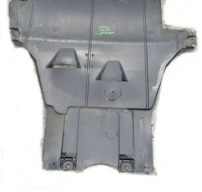 Renault Megane III Engine splash shield/under tray