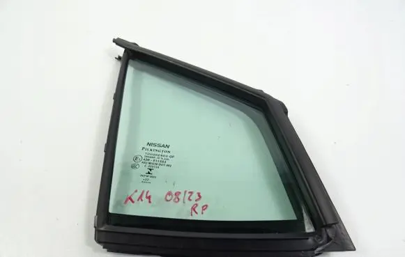 Nissan Micra K14 Front triangle window/glass 802C25FA0A
