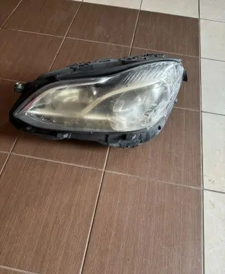 Mercedes-Benz E W212 Headlight/headlamp A2128209961