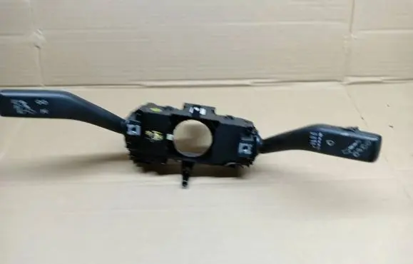 Seat Toledo IV (NH) Wiper turn signal indicator stalk/switch 6RA953501R 1012112000 1513441034