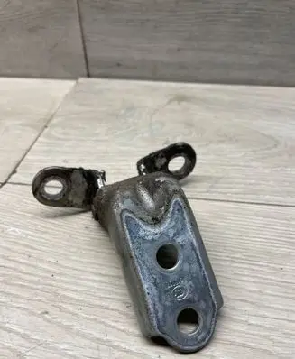 KIA Sportage Front door upper hinge A046057