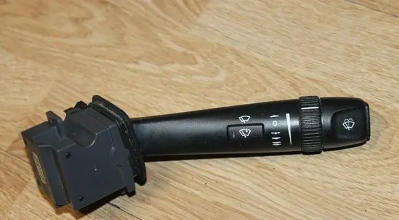 Volvo S60 Wiper control stalk 30669740