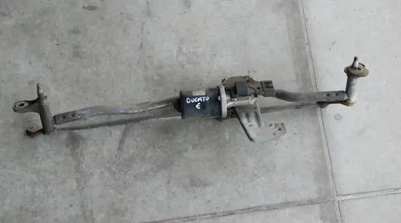 Fiat Ducato Front wiper linkage and motor