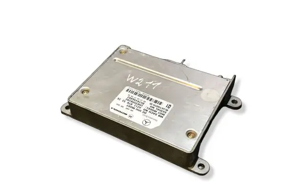 Mercedes-Benz E W211 Bluetooth control unit module A2118703226 DM70496082