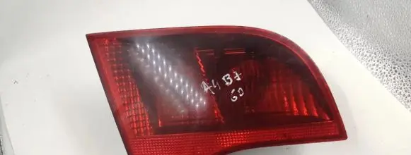 Audi A4 S4 B7 8E 8H Tailgate rear/tail lights 8e9945093