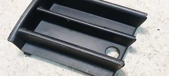 Skoda Octavia Mk2 (1Z) Front bumper lower grill 1Z0853665
