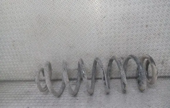 Volkswagen Touran I Rear coil spring