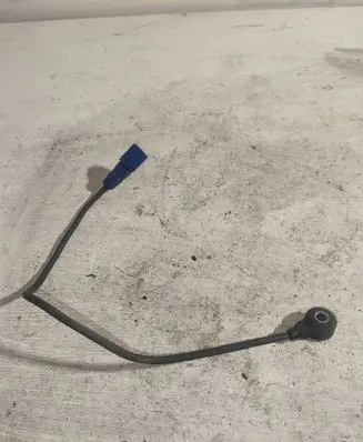 Audi A6 S6 C5 4B Detonation knock sensor 