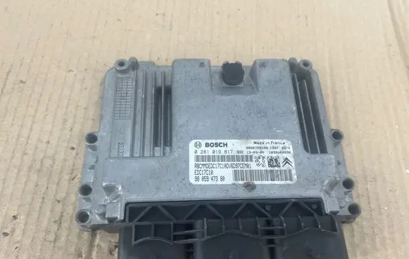 Citroen C4 II Engine control unit/module 9805947380 0281019817 02810198