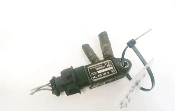 Opel Zafira B Exhaust gas pressure sensor 0281002784 55200301