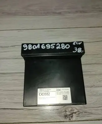 Peugeot 508 Engine control unit/module 9801695280