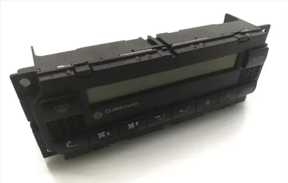 Volkswagen PASSAT B5.5 Climate control unit