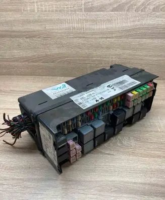 Land Rover Range Rover Sport L320 Fuse box set 8H3214290RA 273529810 2007829109
