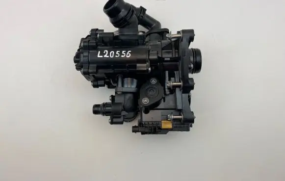 BMW 2 F44 Thermostat housing 063194309 0631943 F61047215