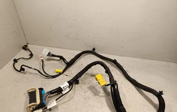 Jeep Grand Cherokee Seat wiring loom D4CW59180P2