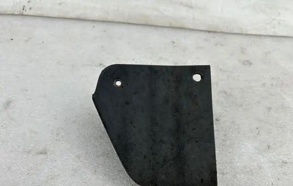 Renault Laguna III Front mudguard 7711422388