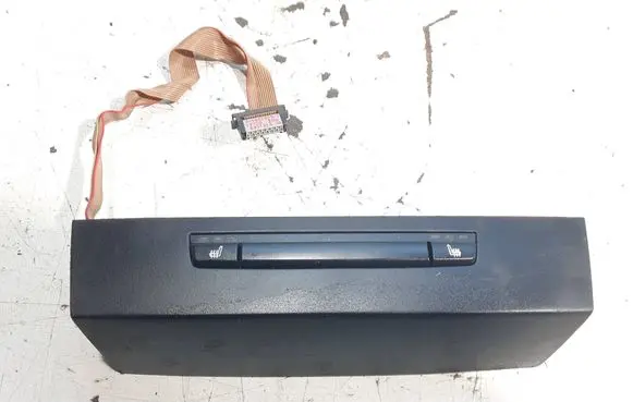 BMW 3 E90 E91 Seat heating switch 1459120979 069899 10822910DE