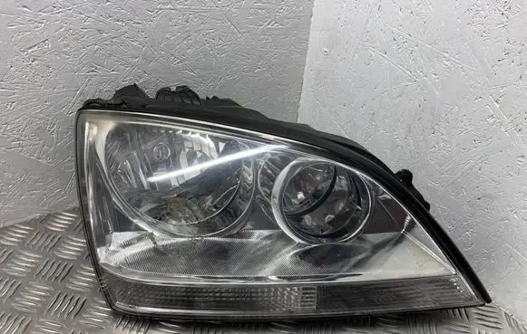 KIA Sorento Headlight/headlamp