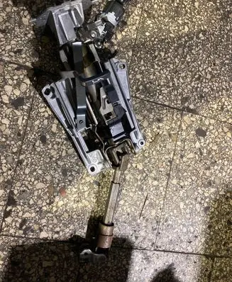 Citroen C5 Steering wheel axle 96819482ZD 61NT040009219
