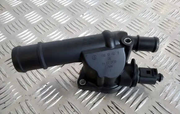 Thermostat/thermostat housing