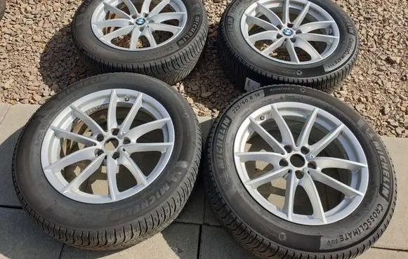 BMW X3 G01 R18 alloy rim 6880047
