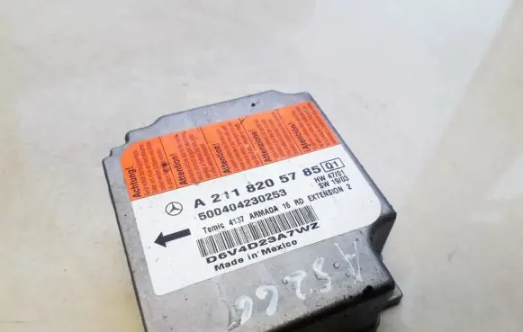 Mercedes-Benz E W211 Airbag control unit/module A2118205785