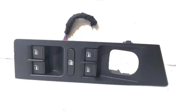 Volkswagen PASSAT B7 Electric window control switch 3AC857858A