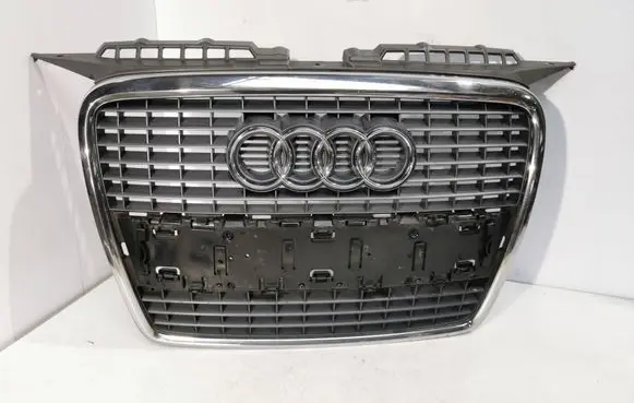 Audi A3 S3 A3 Sportback 8P Front bumper upper radiator grill 8P4853651A