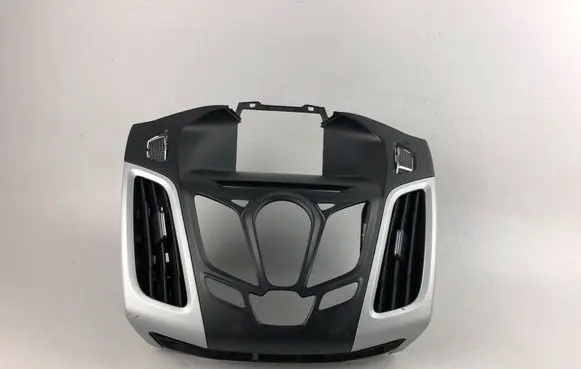 Ford Focus Dash center air vent grill BM5118835CF BM51-18835-CF BM51A014L2BF