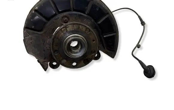 Volkswagen Touran I Front wheel hub 
