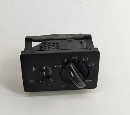 Ford Focus Light switch 7M5T13A024DA