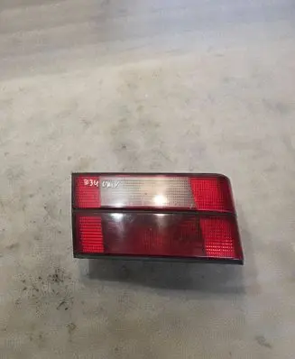 BMW 5 E34 Tailgate rear/tail lights 8351561 33744632