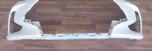 Toyota Yaris XP210 Front bumper 52119K0050 3928642