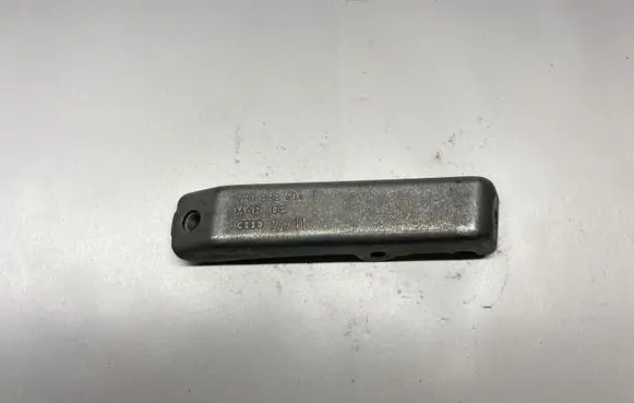 Audi A8 S8 D4 4H Gearbox mounting bracket 4H0399404E