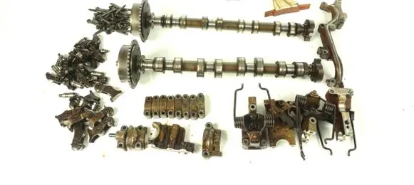 Peugeot 207 Camshaft V759025180 V758775580